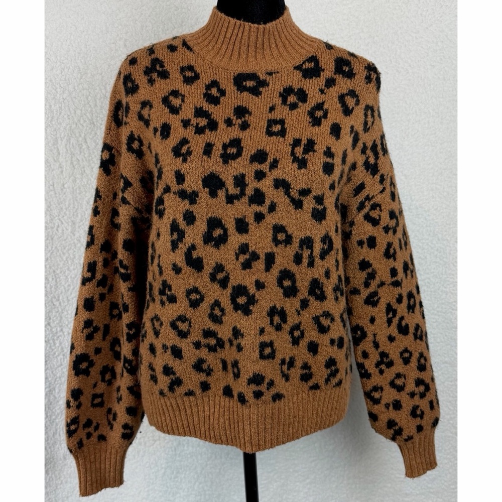 OLD NAVY • Brown Leopard Print Mock-Neck Long Sleeve Knit Sweater, XS - Picture 11 of 14